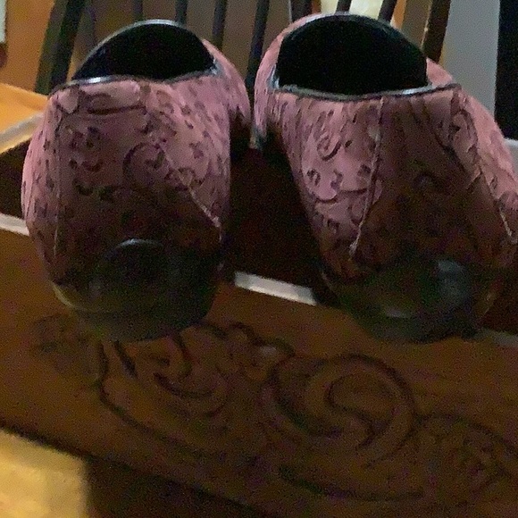 Dansko Maroon/plum color Slip-ONS size 36 (6) - Picture 6 of 9